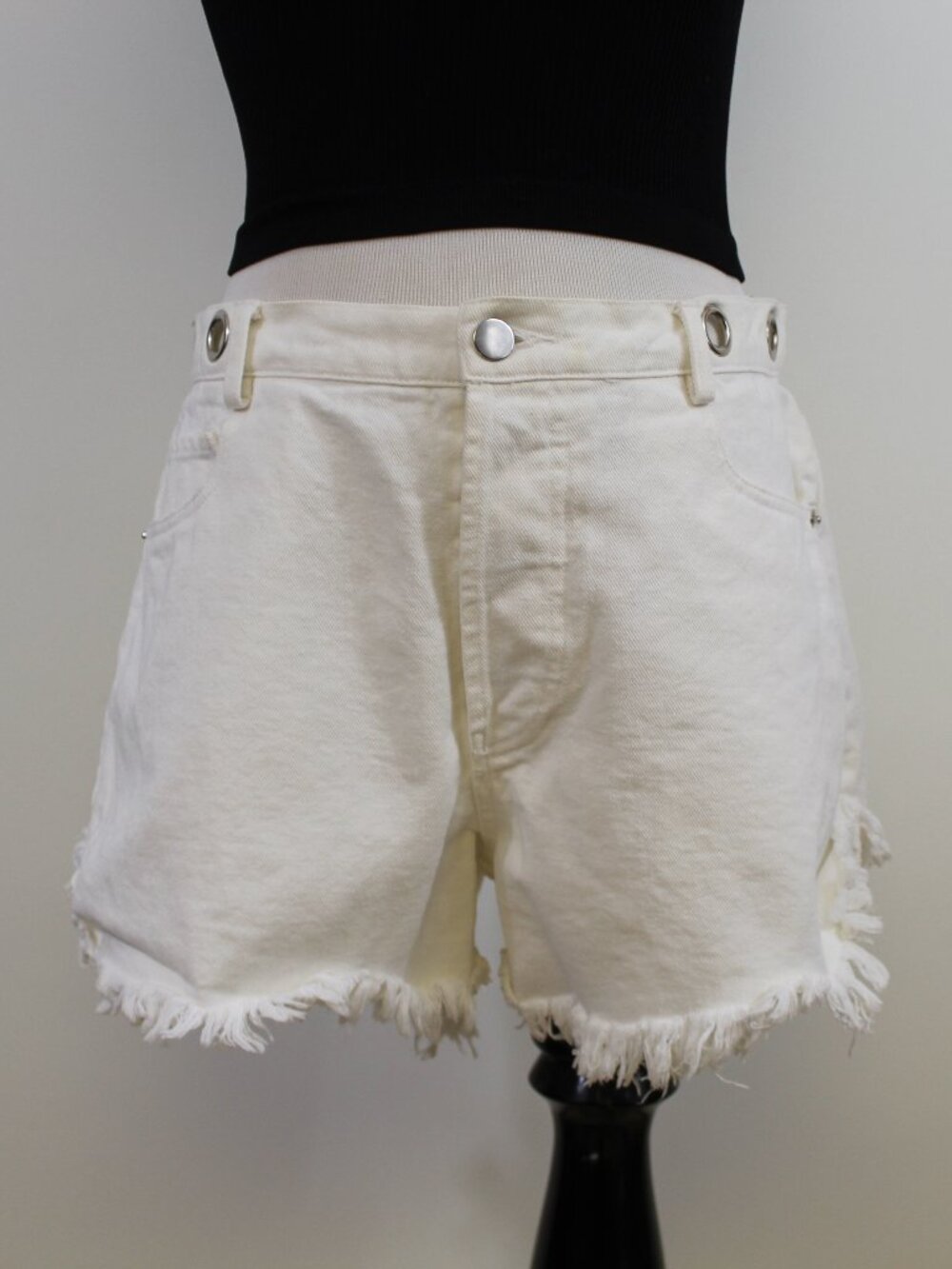 Lulus White Denim Shorts Grommet Waist Button Fly Raw Hem Size 29